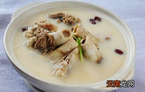 适合减肥饮用的四款营养瘦身汤 减肥喝汤注意事项