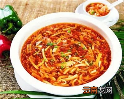 四川酸辣汤的做法 不仅美味还能治感冒