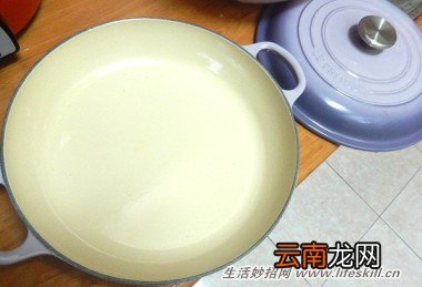铸铁珐琅锅的使用保养小知识