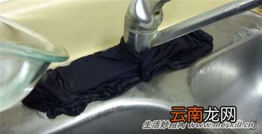 水槽、水龙头上的水垢简单省力巧清除