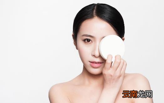夏天控油有奇效 这个夏天别再做个油腻腻的女人