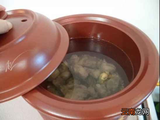 冬瓜薏米排骨汤的功效 夏日不可错过的祛暑败火汤