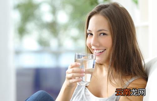 喝水讲究多正确喝水身体好 喝水中的那些小秘密
