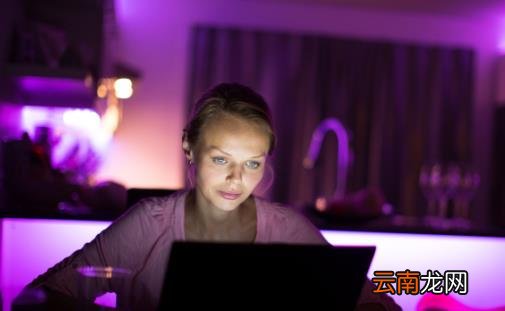 熬夜的危害看完后你还敢不敢熬夜 拯救熬夜族三部曲