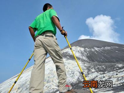 滑雪杖和登山杖一样吗