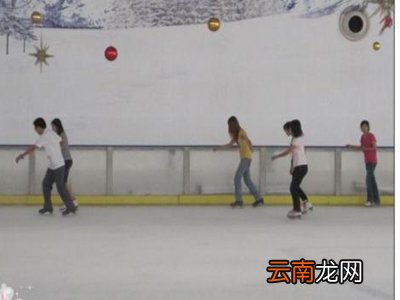 滑冰时的护具有哪些