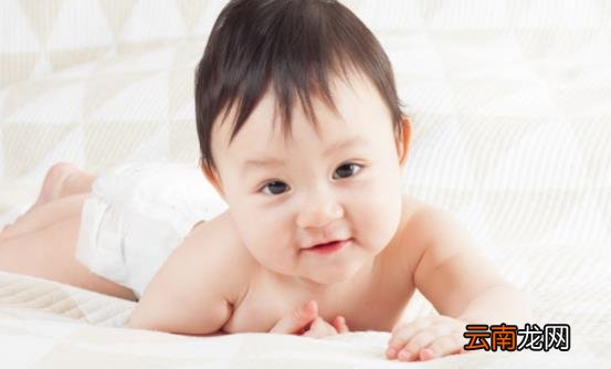 婴儿奶胖到底好不好 宝宝奶胖与肥胖的区别