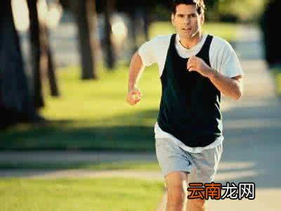 冬天游泳前需要慢跑吗