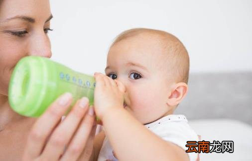 新手父母常见的育儿误区 宝宝日常喂养须知