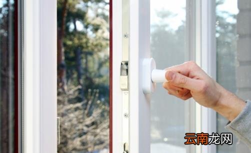冬季让宝宝远离呼吸道疾病 多吃粗粮和补充维C