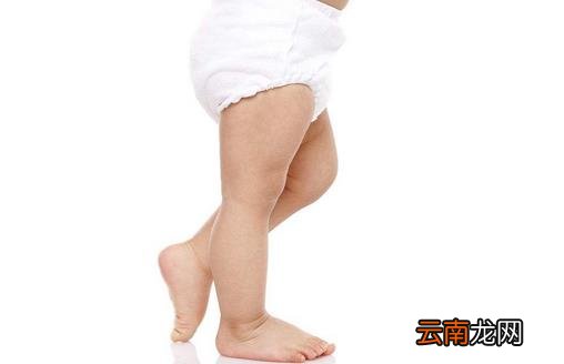 宝宝学走路3种情况要注意