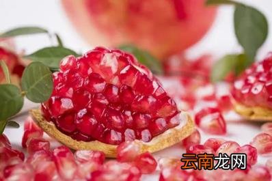 石榴表皮长黑斑还能吃吗 石榴外皮有很多黑点能吃吗