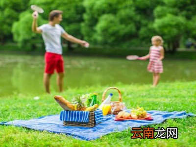 打羽毛球扭伤胳膊该怎么办