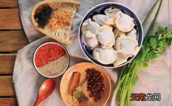 酸汤水饺的做法 饺子这样吃又酸又辣