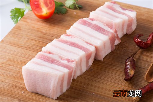 国庆假期临近 驾车出行这些错误行为要注意 国庆假期临近