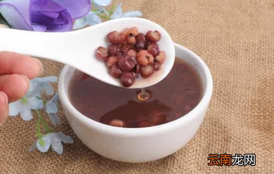 喝薏米红豆水最佳时间 春夏季适合喝薏米红豆水祛湿