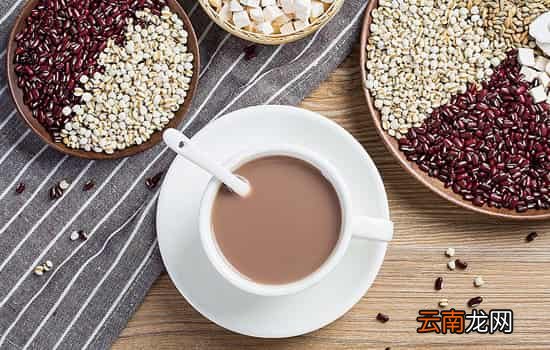 红豆薏米粉什么时候喝最好 最好不要晚上睡前喝