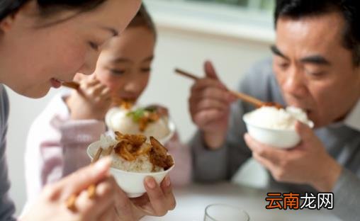 吃饭速度过快的六大伤害 能降低吃饭速度的小妙招