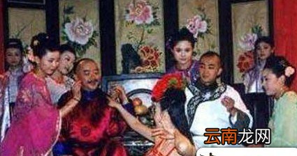 喜欢他人的妻妾甚至是青楼女子，和珅为何如此