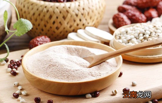红豆薏米炒熟磨粉的效果更佳 红豆薏米如何磨成粉