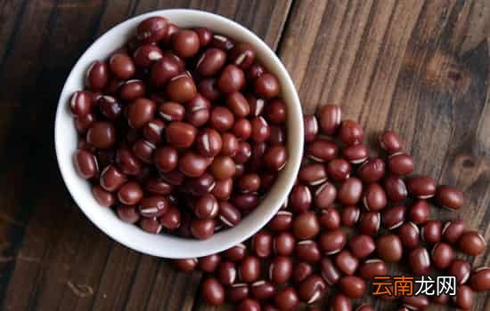 红豆薏米粥怎么做除湿 方法错了小心湿气更重