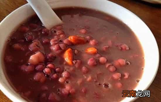 红豆薏米粥高压锅压多久 用高压锅煮红豆薏米粥可以不泡