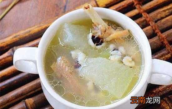 薏米冬瓜老鸭汤的功效 夏季饮此汤祛湿又消暑