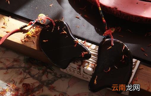 刮痧不适宜刮痧人群多 黄褐斑刮痧疗法教程
