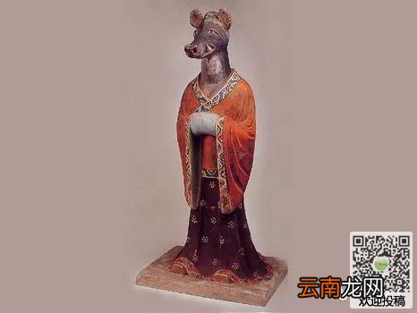 六 唐猪首人身俑用途及含义深入解析