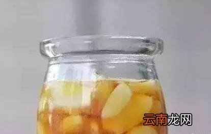 用什么泡大蒜功效最好 大蒜加一物壮阳补肾好