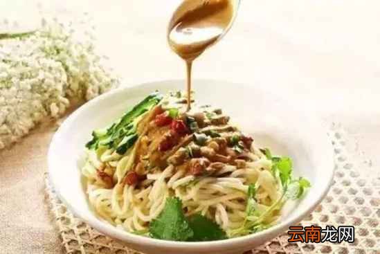 家常拌面的制作方法 多种拌面的美味制作