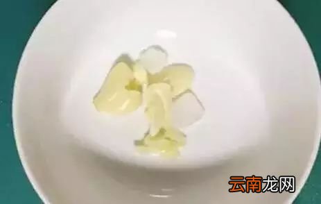 大蒜水的功效 大蒜水竟有这么大功效