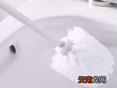 马桶除垢有效方法妙招