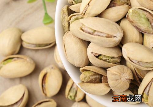 开心果发黄怎么回事 开心果是黄的好还是发白的好
