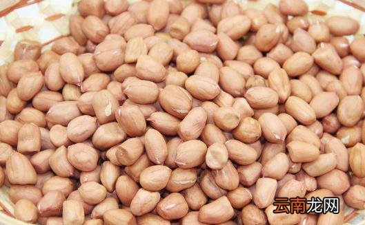 女性脸色发白属气血不足 教你补气补血食谱补气色