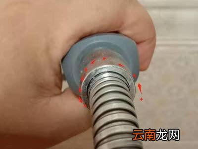 喷头花洒堵了怎么清理