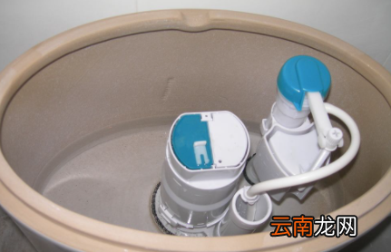 马桶上水有声音还特别慢什么原因-马桶上水慢调整哪里