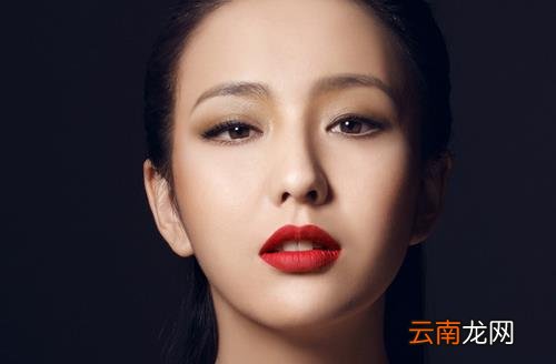 BB霜+美白粉饼 透白美肌