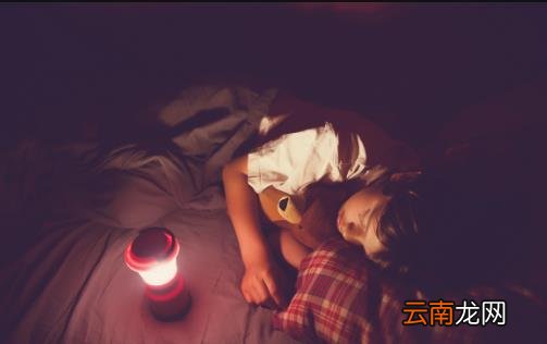 最好的植物安眠药终于找到了 助眠食谱让你睡的香香
