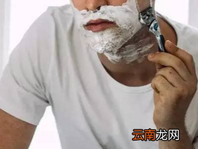 刮胡刀怎么用才不会刮伤