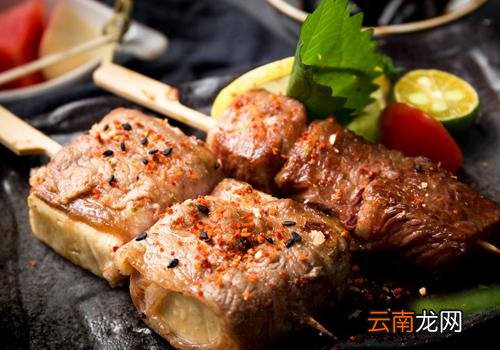 喉咙痛能吃烧烤吗,喉咙痛吃什么好