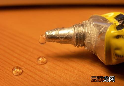 花露水可以去胶吗,花露水怎么去胶