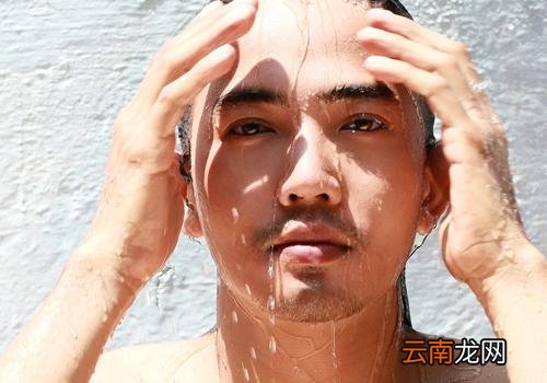 洗冷水澡会加重湿气吗,洗冷水澡是强身还是伤身