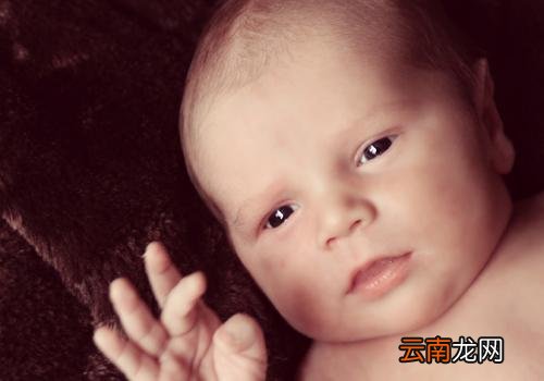 痱子粉打开后能用多久,痱子粉放一年还能用吗