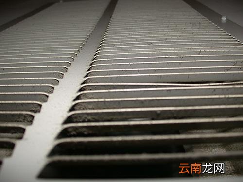 夏天办公室开空调很冷怎么办 夏天办公室开空调怎么保暖