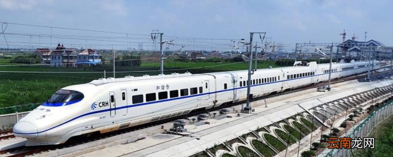 高铁的厕所在哪个位置