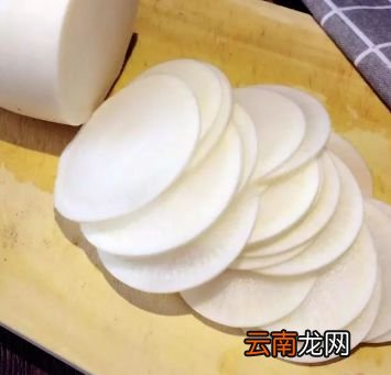 凉拌萝卜丝的做法 一道超下饭凉拌菜做法