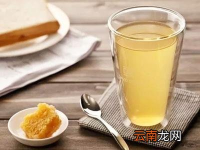 酒后头疼吃什么好 多吃这些缓解头痛