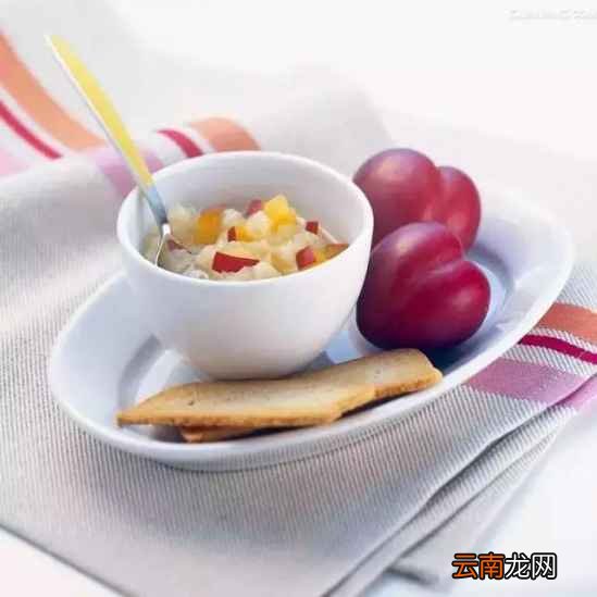 煮熟苹果的功效 苹果煮熟吃有什么好处