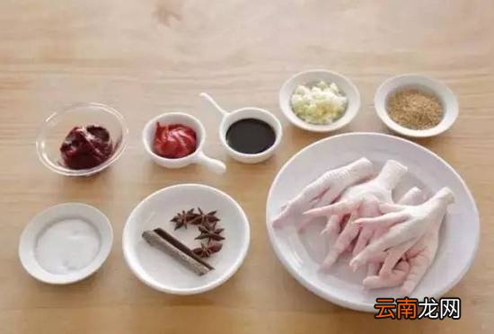 鸡爪的家常做法 鸡爪这样做简直馋死人